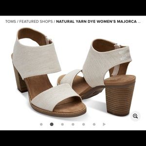 NWT - TOMS MAJORCA SANDALS - SIZE 9